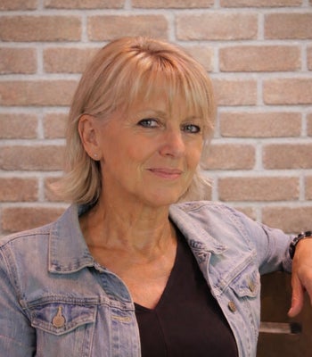 Portrait of Laura Schmitz, Leasing Professional – Urban Realtor.