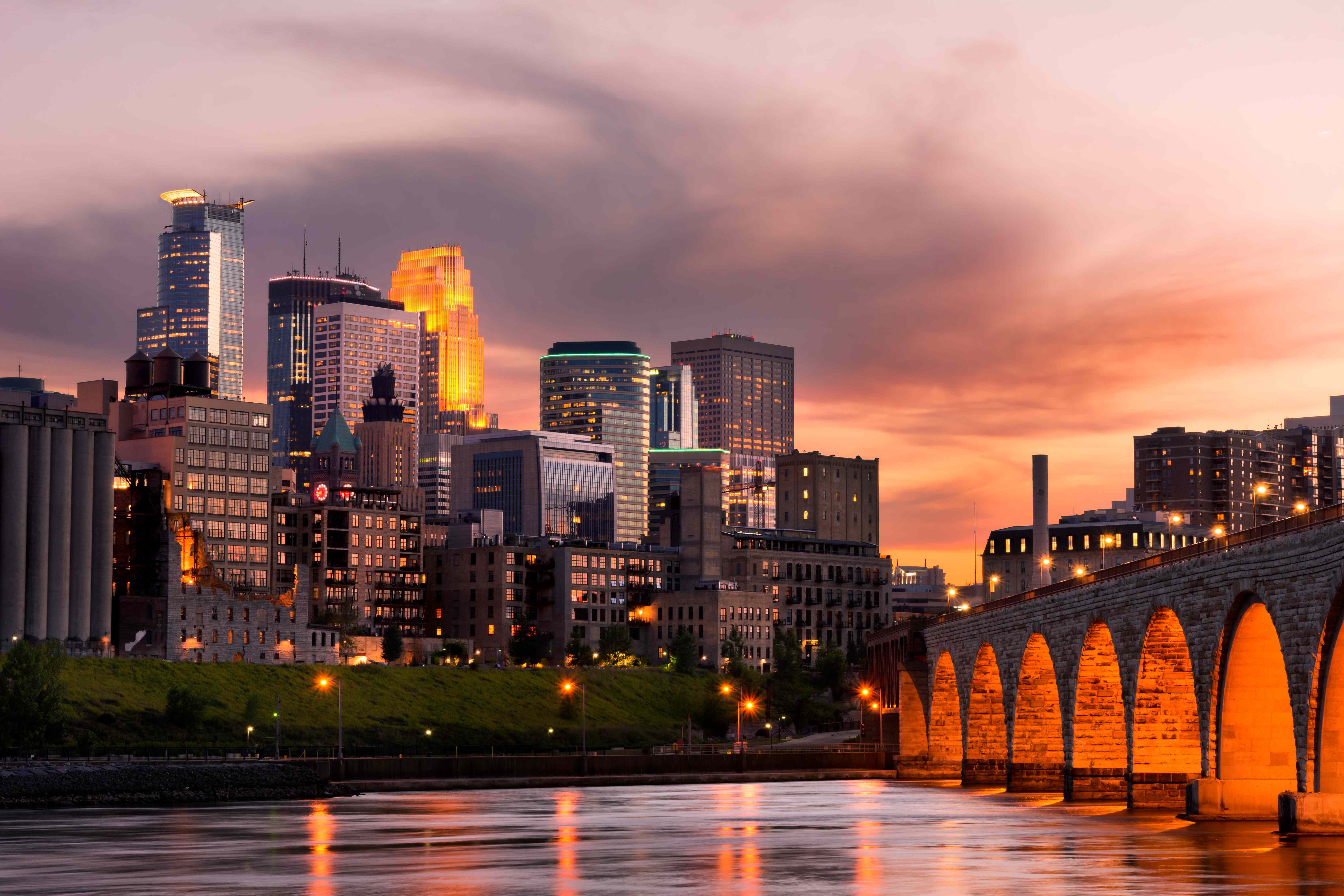 Is Downtown Minneapolis a Good Place to Live? 7 Reasons Locals Say Yes in 2025