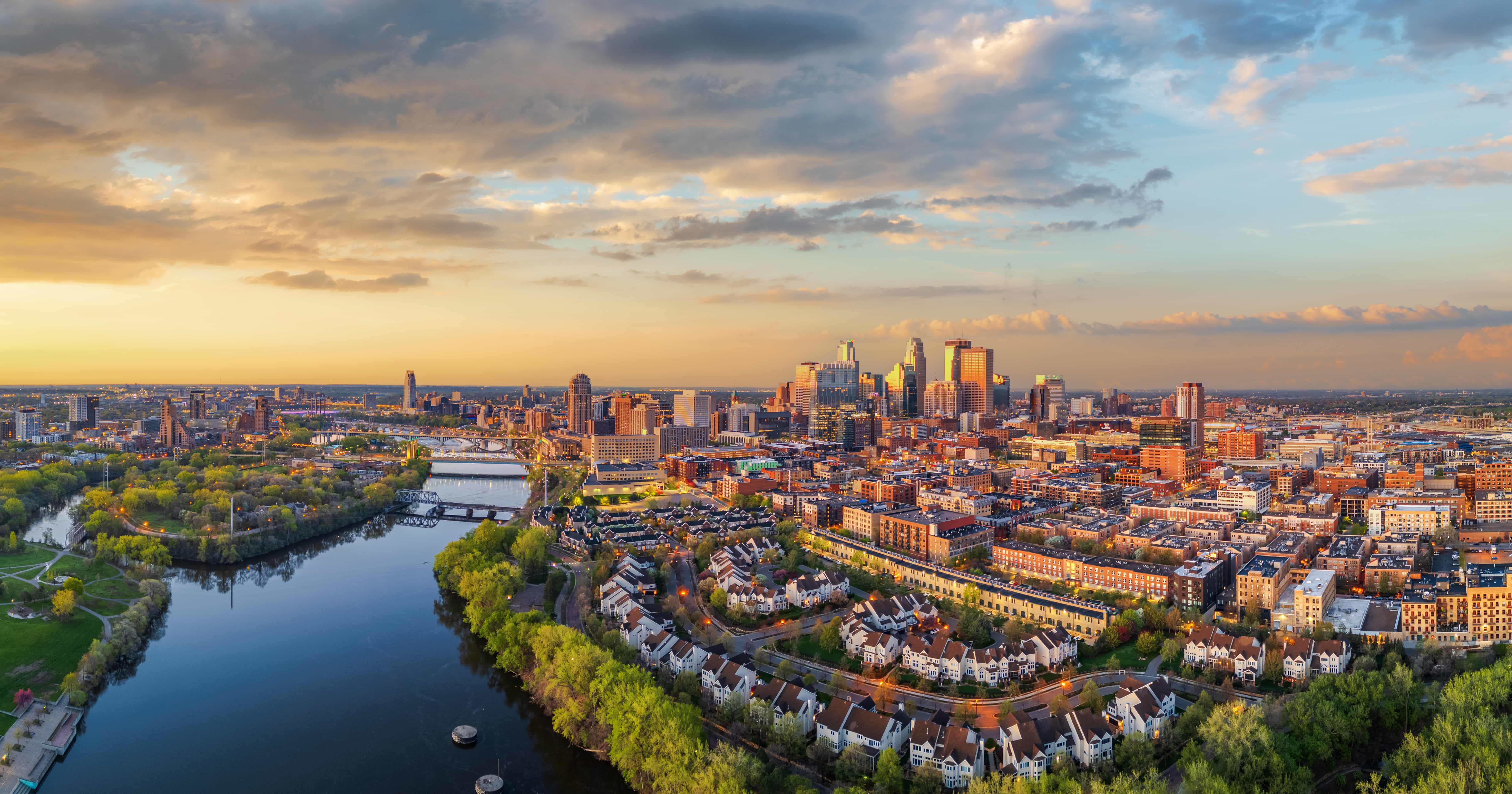 Open House Host Opportunity – Downtown Minneapolis